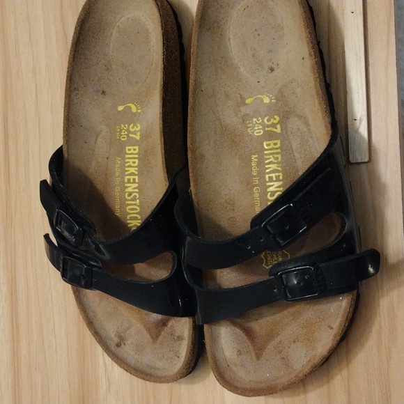Birkenstock Ibiza Patent Black Sandals with Glossy Straps and Cork Footbed 6 - Picture 6 of 8